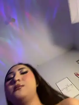 Diannellove online show from 02-21-26, 07:49