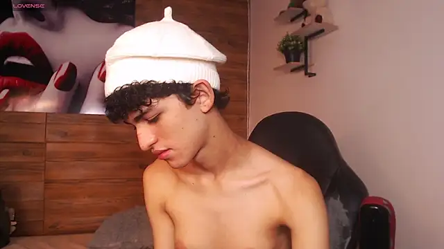 Michaelkoiv online show from 02-22-26, 11:34