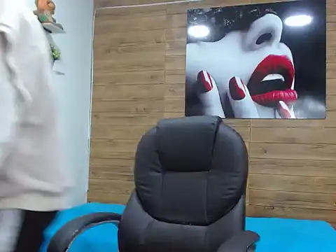 Michaelkoiv online show from 12-05-25, 12:26