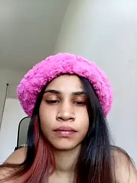 Miss-Perfection online show from 04-08-26, 03:13