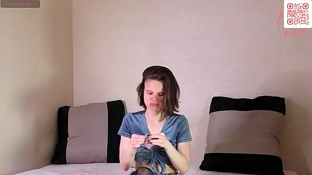 AlexaLurexx online show from 05-15-26, 08:23