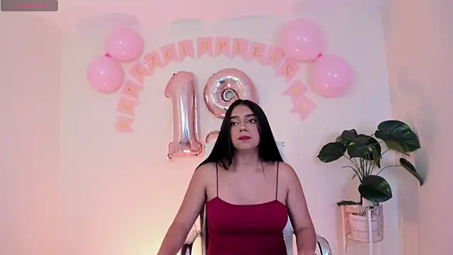 luna cute   online show from 02-20-26, 08:22