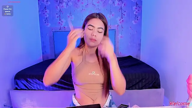 Anthonela art online show from 01-15-26, 01:47