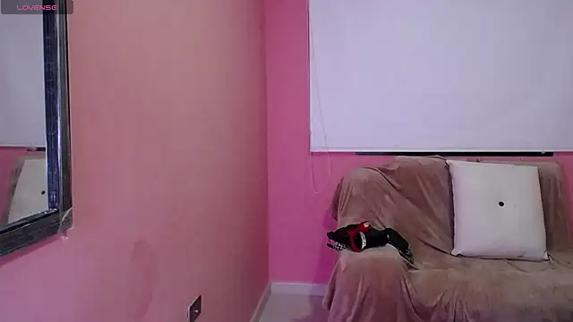 Karla Soff 19 online show from 01-12-26, 07:09