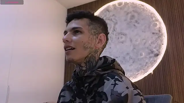 Paulo 527 online show from 04-08-26, 04:58