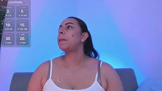 jimena chic1 online show from 05-13-26, 06:26