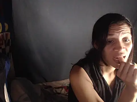 ELIZABET2- online show from 12-01-25, 03:29