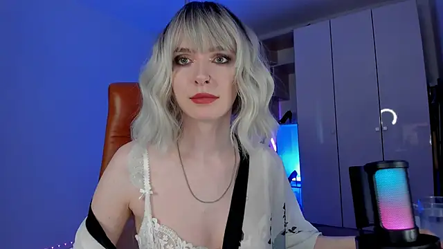 Mistress Iris online show from 06-09-26, 05:47
