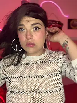 Snapshot of Scarletts_Boobs chatting on 12-04-25, 08:08 Scarletts Boobs online show from 12-04-25, 08:08