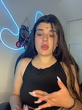 Snapshot of Scarletts_Boobs chatting on 12-14-25, 08:14 Scarletts Boobs online show from 12-14-25, 08:14