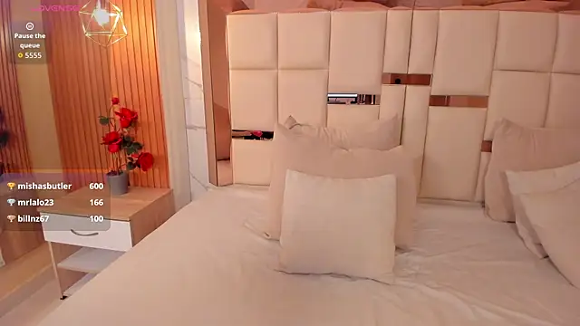 samantha quinnn online show from 03-29-26, 04:19