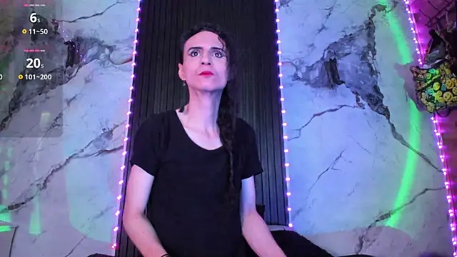 Snapshot of All_fetiche chatting on 11-26-25, 01:44 All fetiche online show from 11-26-25, 01:44