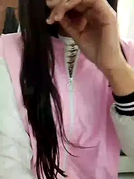 Cute Girl 27 online show from 02-13-26, 12:27