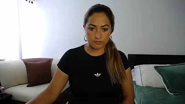 ximenaxcite19 online show from 02-02-26, 01:10