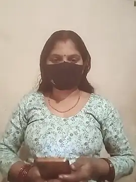 Pooja bhabhi00 online show from 01-12-26, 03:41