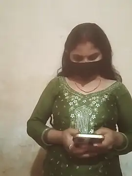 Pooja bhabhi00 online show from 12-21-25, 06:15