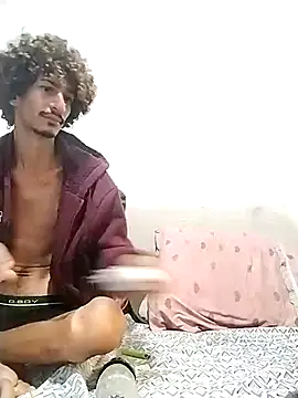 theyllorwillian online show from 12-05-25, 06:23