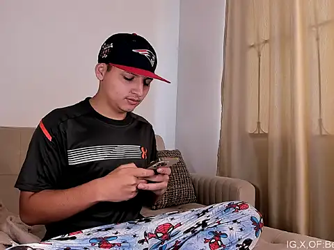 Juan belmont online show from 04-12-26, 04:43