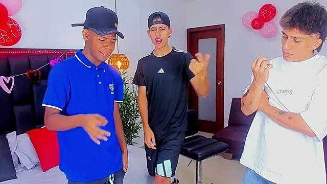 Crazy porkys online show from 02-17-26, 07:22