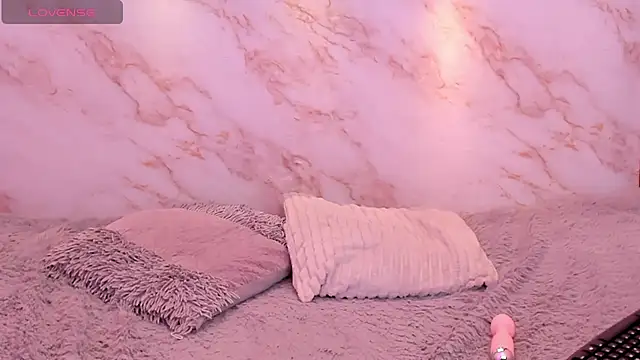 Dakota ferreti  online show from 04-07-26, 01:07