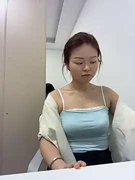 Snapshot of DMG-41 chatting on 06-24-26, 07:18 DMG-41 online show from 06-24-26, 07:18