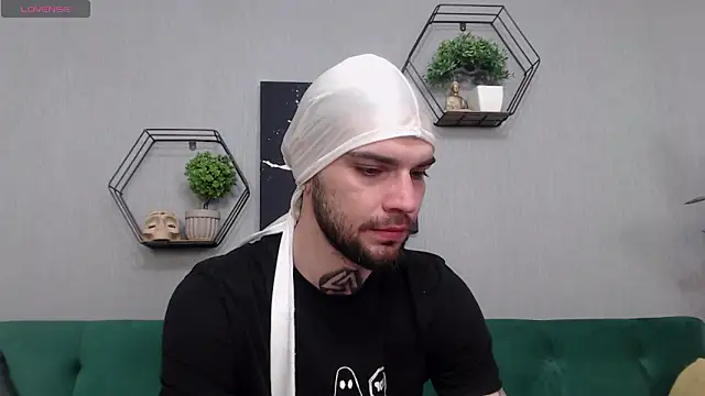 KaneHunter online show from 04-15-26, 05:50