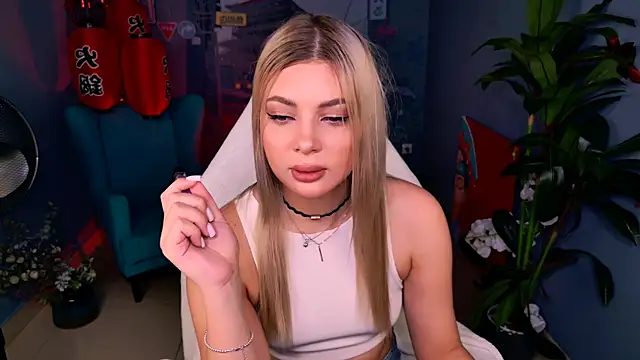 HyileyClark online show from 03-15-26, 11:17