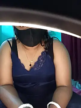 priya2098 online show from 02-05-26, 01:18