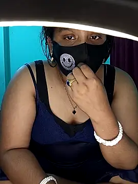 priya2098 online show from 02-13-26, 01:33