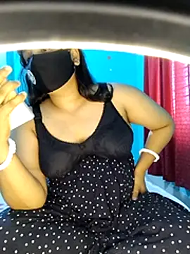 Snapshot of priya2098 chatting on 03-10-26, 06:50 priya2098 online show from 03-10-26, 06:50