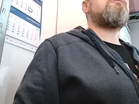 Snapshot of your_tipie chatting on 01-07-26, 09:47 your tipie online show from 01-07-26, 09:47