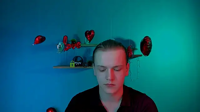 Snapshot of leo_void chatting on 02-15-26, 07:57 leo void online show from 02-15-26, 07:57