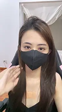 Lunamoon68 online show from 04-10-26, 04:52