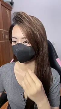 Lunamoon68 online show from 04-30-26, 11:50