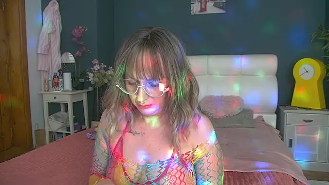 Cougar Milff online show from 04-30-26, 02:02
