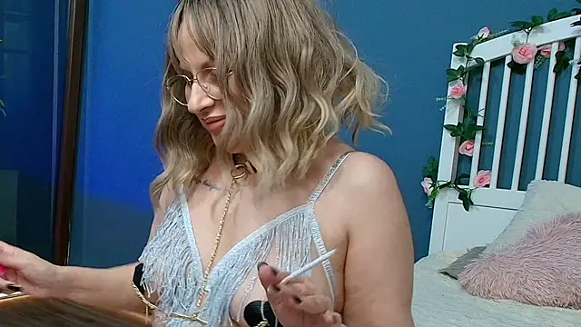Cougar Milff online show from 06-01-26, 08:08
