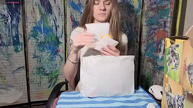 Adell Love online show from 05-08-26, 03:16