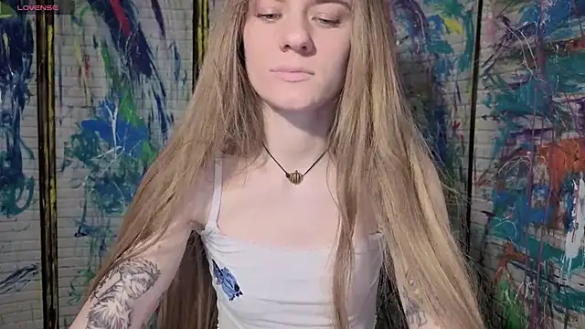 Adell Love online show from 05-07-26, 04:32