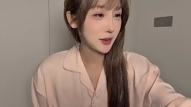 wanou33669 online show from 12-22-25, 05:35