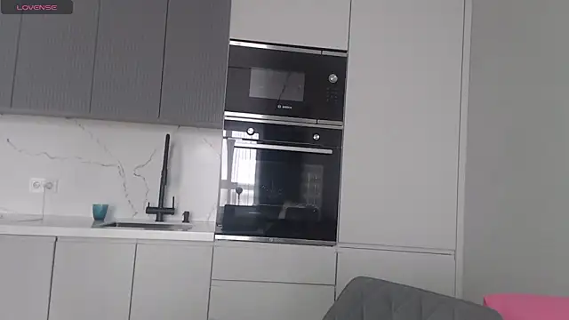 Snapshot of Miss_KissKiss7 chatting on 02-25-26, 07:08 Miss KissKiss7 online show from 02-25-26, 07:08