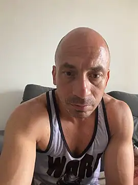 Russo41rj online show from 12-19-25, 02:41