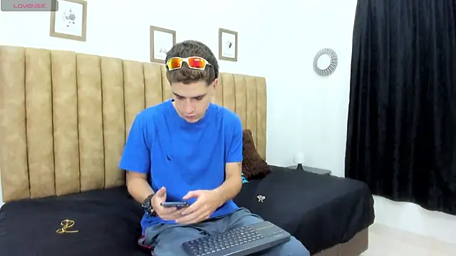 AUSTIN-PRRR online show from 12-02-25, 01:13