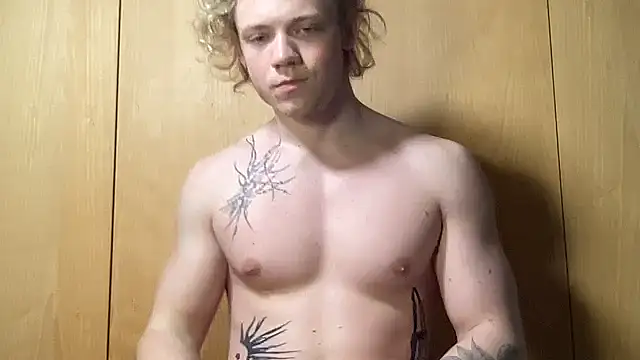 Snapshot of AlexBarczuk chatting on 02-18-26, 06:55 AlexBarczuk online show from 02-18-26, 06:55