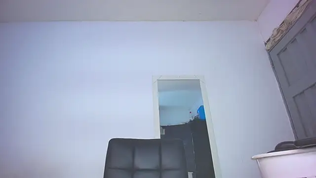 Snapshot of Brianny_X chatting on 02-17-26, 07:05 Brianny X online show from 02-17-26, 07:05