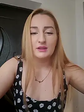 Snapshot of dixielarys chatting on 12-05-25, 07:18 dixielarys online show from 12-05-25, 07:18