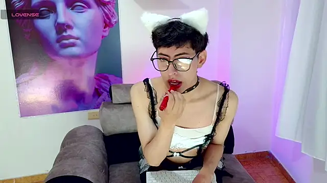 xAngel  Dustx online show from 12-19-25, 02:08