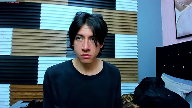 LiamShelby online show from 01-06-26, 03:10