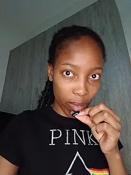 MsParisSmith online show from 03-24-26, 12:21