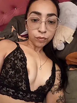 Yani-14 online show from 04-30-26, 11:09