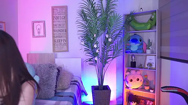 Snapshot of dakotaa_01 chatting on 02-11-26, 04:18 dakotaa 01 online show from 02-11-26, 04:18